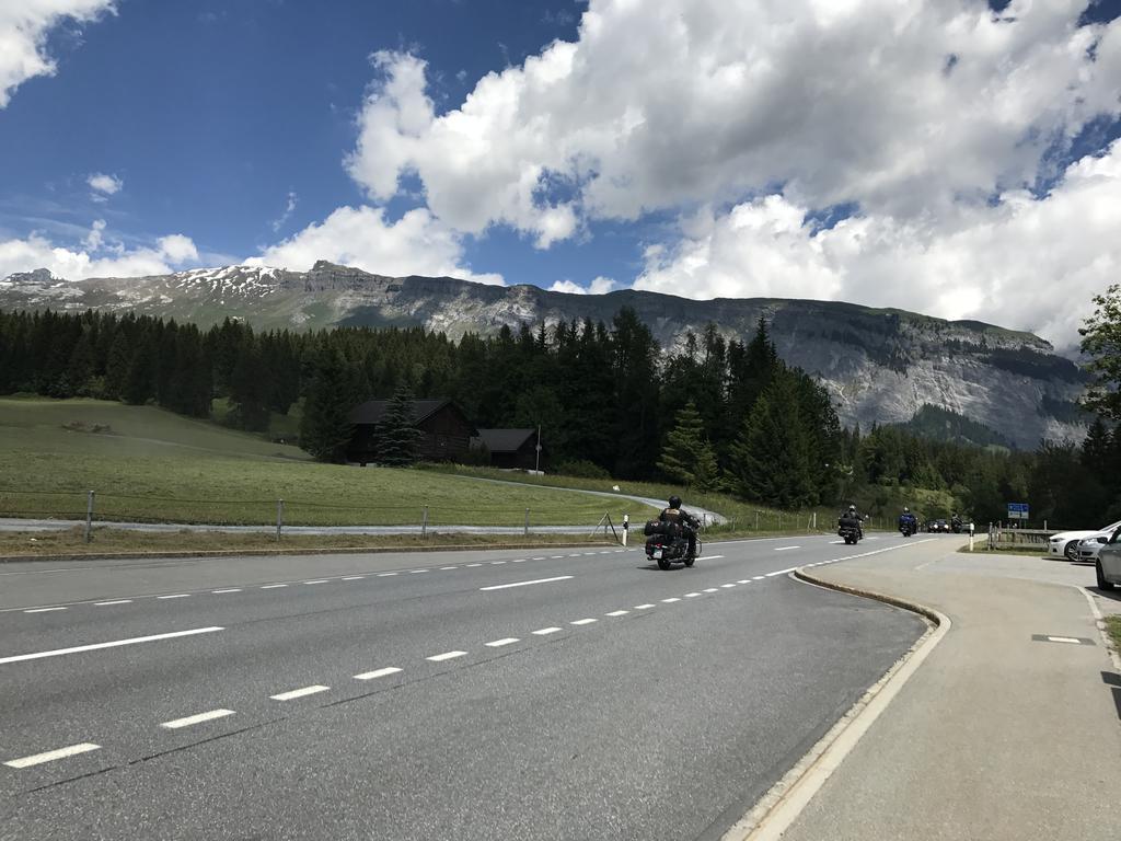 Ferienwohnung Laax Mit Traumblick, Grossem Balkon Und Terrasse Экстерьер фото